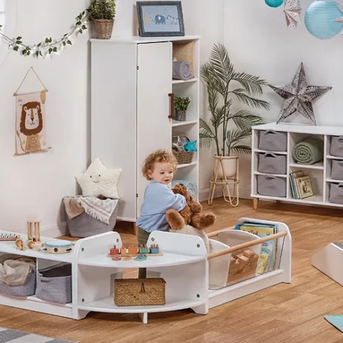 Bambino Strefa Dziecka – Kompletny zestaw mebli do żłobka & obszaru niemowląt — Millhouse zabawka edukacyjna szkoła