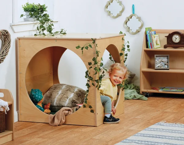 Den Cube — Millhouse Edukacyjne Zabawki Szkoły