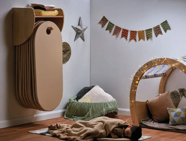 Slumberstore Maty montowane na ścianie w kolorze krem — Millhouse Zabawki edukacyjne Szkoła